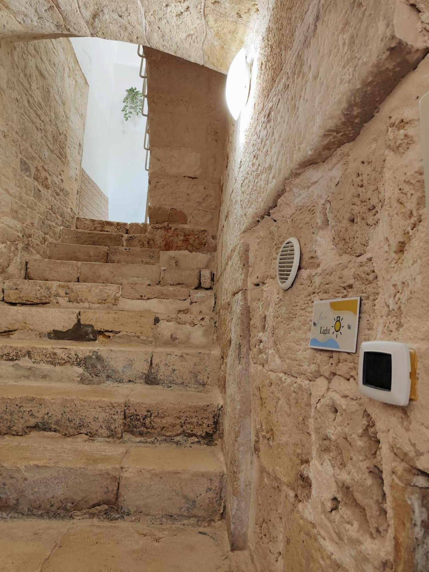 Casa Chloe - Vicino Al Porto E Basilica San Nicola Bari Exterior foto